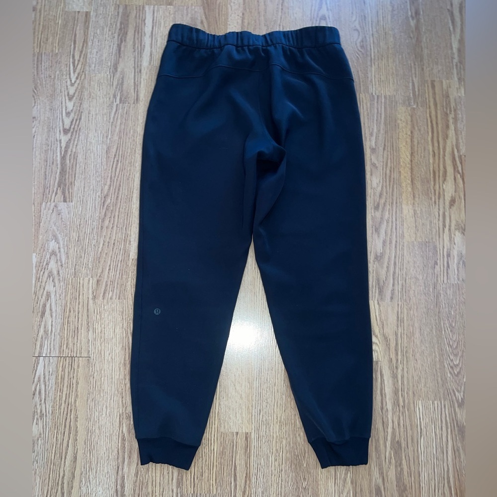 Lululemon Joggers - Picture 6 of 6
